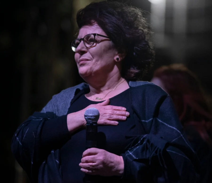 Μάγδα Φύσσα: «Να προσέχετε, το τέρας είναι εκεί έξω»