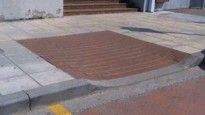 Αθήνα: Ανακατασκευάζονται 410 πεζοδρόμια στο κέντρο της πόλης