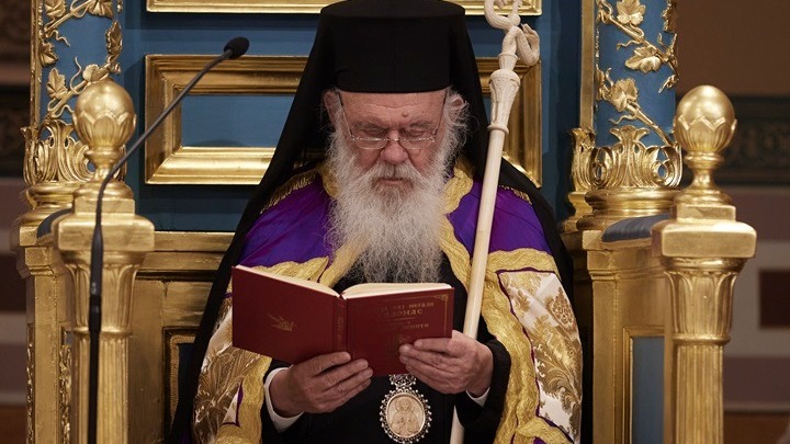 Αρχιεπίσκοπος Ιερώνυμος: «Την Ανάσταση την επιλέγεις και τη ζεις μέσα από την απόλυτη εμπιστοσύνη και την αγάπη»