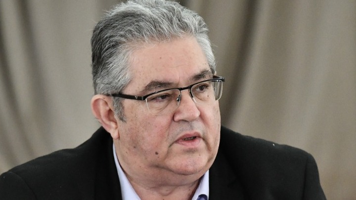 Δ. Κουτσούμπας: «Οι επαγγελματοβιοτέχνες, οι αυτοαπασχολούμενοι, οι έμποροι, δεν μπορέσατε να πάρετε ανάσα» (vid)