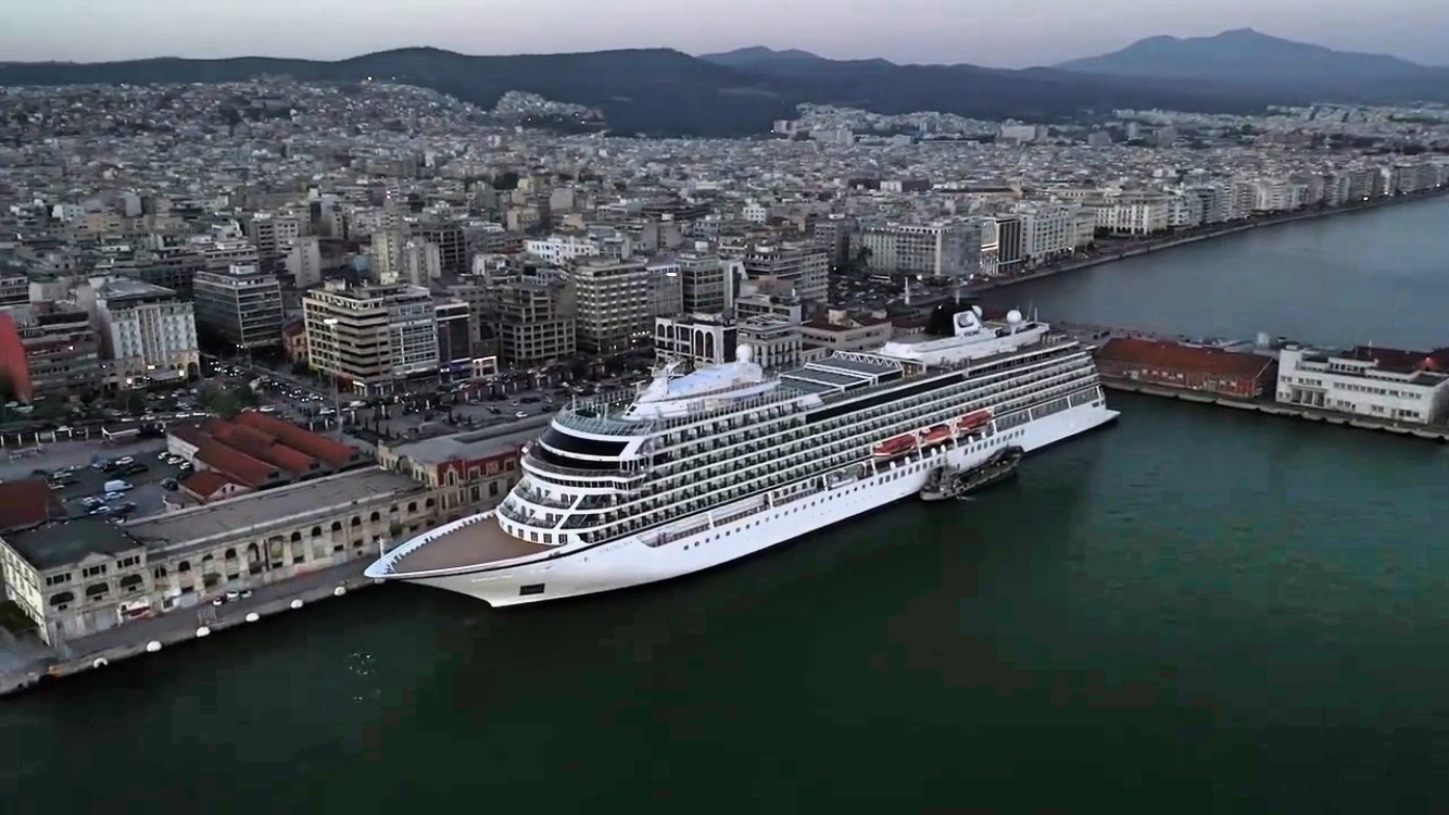 Viking Sea: Το υπερπολυτελές κρουαζιερόπλοιο που βρέθηκε στην Θεσσαλονίκη