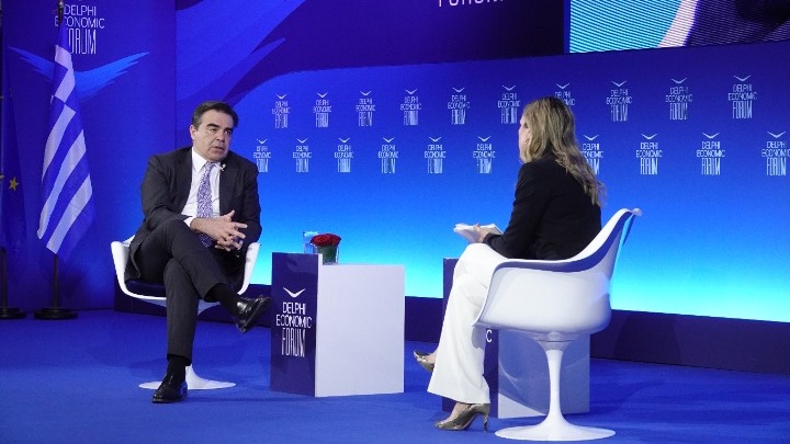 Μ. Σχοινάς Οικονομικό Φόρουμ Δελφών: «To ενδεχόμενο ενός ευρωπαϊκού στρατού δεν είναι πια τόσο μακριά»