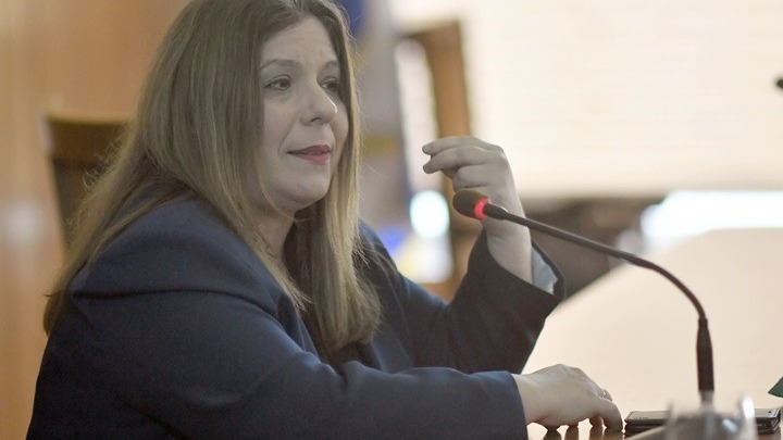 Μ. Συρεγγέλα: «Δίνουμε ουσιαστικές λύσεις στους εργαζόμενους γονείς, διευρύνοντας τις υπηρεσίες φροντίδας παιδιών της βρεφικής ηλικίας»