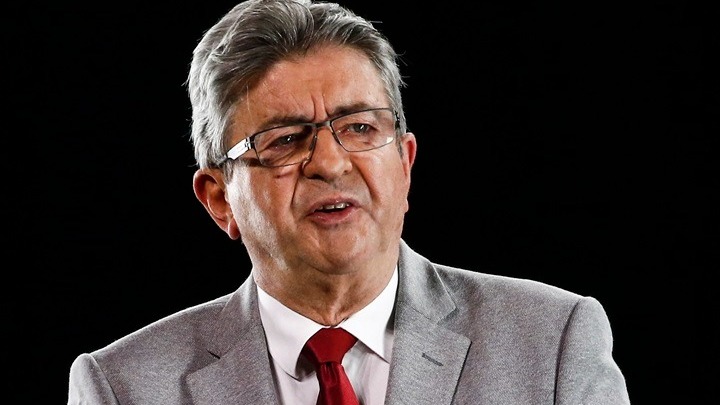 Γαλλία: Μελανσόν και Πεκρές δεν θα προτείνουν στους ψηφοφόρους τους τι να ψηφίσουν στο δεύτερο γύρο