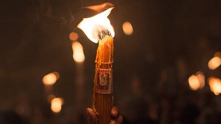 Στο «Ελευθέριος Βενιζέλος» αύριο το απόγευμα το Άγιο Φως με πτήση της Aegean