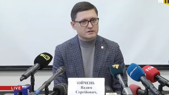 Δήμαρχος Μαριούπολης: «Αφήνουν τις σορούς ως χαλί στους δρόμους»