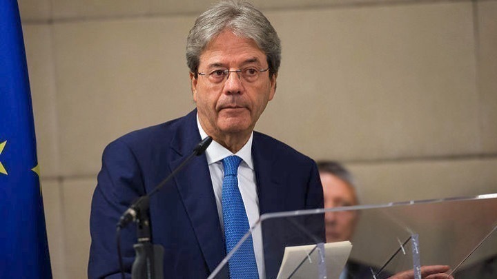 Τζεντιλόνι: Το ελληνικό χρέος είναι και μπορεί να παραμείνει βιώσιμο