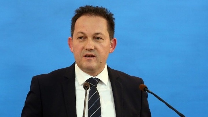 Πέτσας: Ο ΣΥΡΙΖΑ προσπαθεί να έχει μικροπολιτικά οφέλη πάνω σε μια τραγωδία