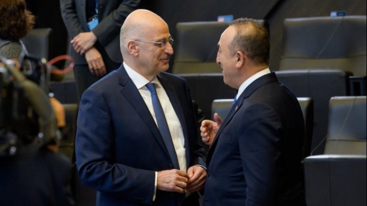 Σύνοδος ΥΠΕΞ ΝΑΤΟ: Η κατάσταση στην Ουκρανία στο επίκεντρο σύντομης συζήτησης Δένδια-Τσαβούσογλου