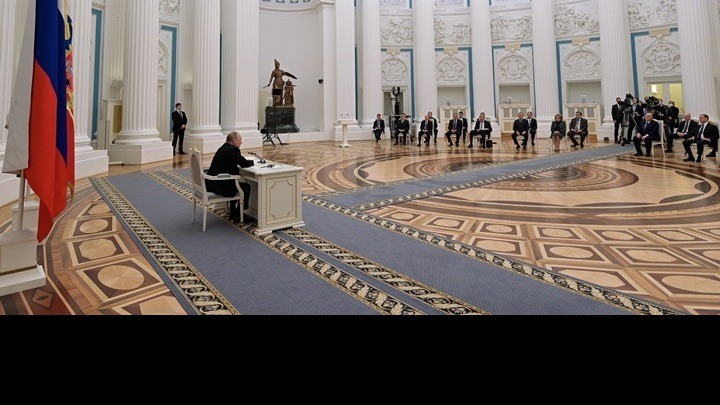 Πόλεμος στην Ουκρανία: Το Κρεμλίνο ελπίζει σε ειρηνευτική λύση με το Κίεβο