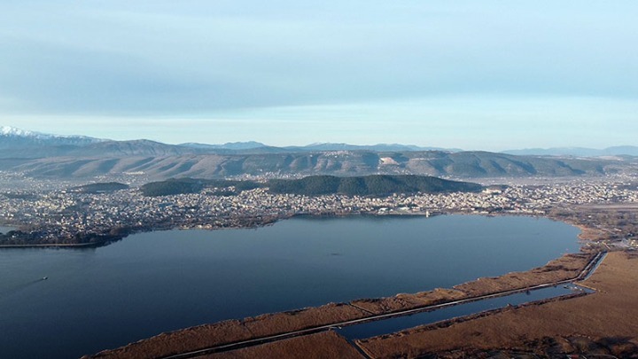 Mε θέα τα Μετέωρα και τη λίμνη των Ιωαννίνων έχει το πιο μικρό σε απόσταση ετάπ