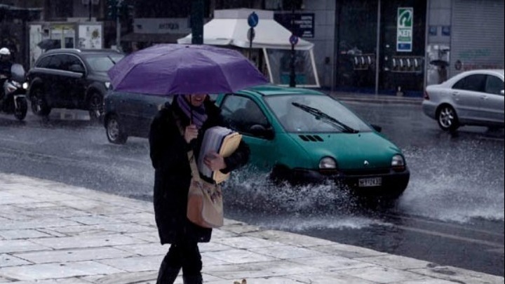 Αλλάζει το σκηνικό του καιρού – Επιδείνωση με βροχές και καταιγίδες αύριο
