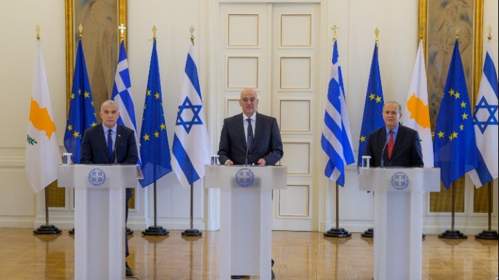 Ν. Δένδιας: «Η ρωσική εισβολή μάς υπενθυμίζει την πληγή του Κυπριακού»
