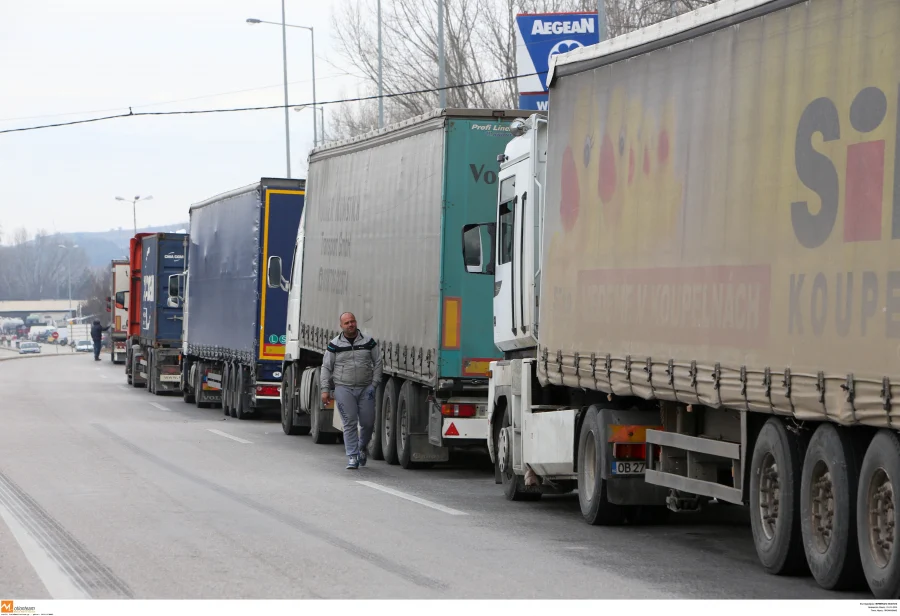 Μπλόκο στην κυκλοφορία των φορτηγών την περίοδο του Πάσχα