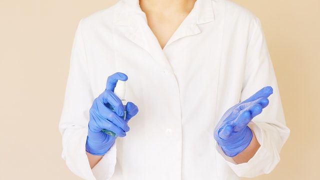 Ισραήλ: Αισθητή πτώση των ενεργών κρουσμάτων του νέου κορονοϊού