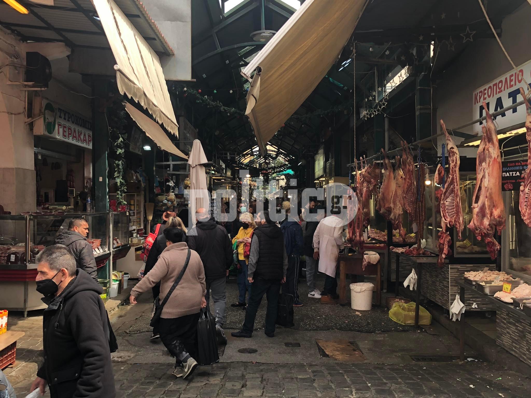 Θεσσαλονίκη: Πλήθος κόσμου στο Καπάνι για τον Πασχαλινό Οβελία (pics)