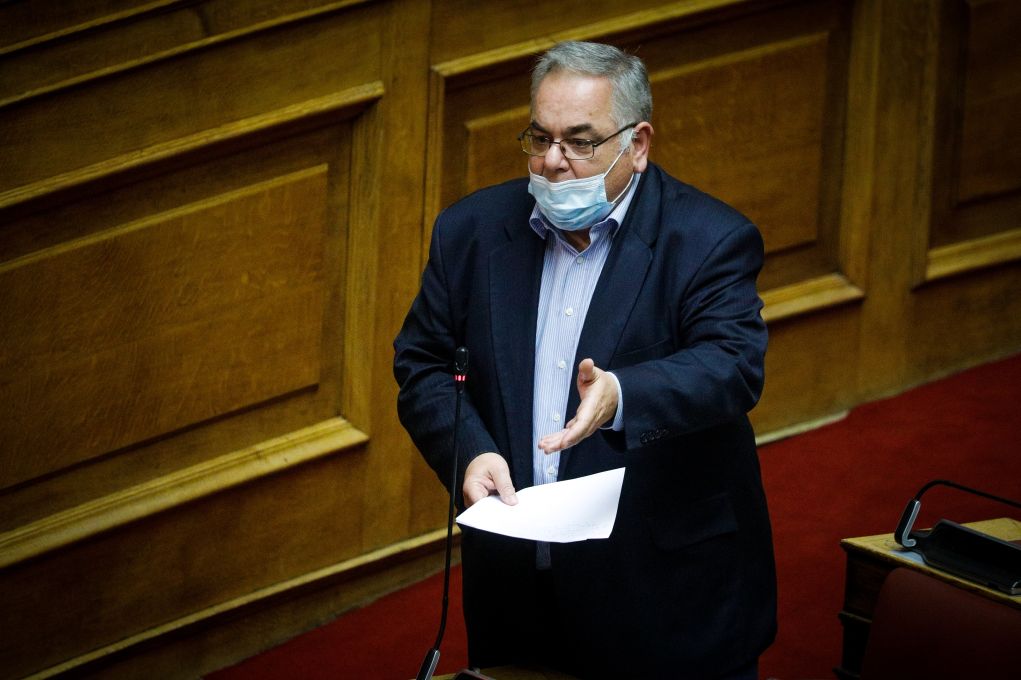 ΣΟΚ: Ουκρανική ιστοσελίδα υπό την αιγίδα της κυβέρνησης στοχοποιεί βουλευτές του ΚΚΕ – Δημοσιοποίησαν προσωπικά δεδομένα των βουλευτών