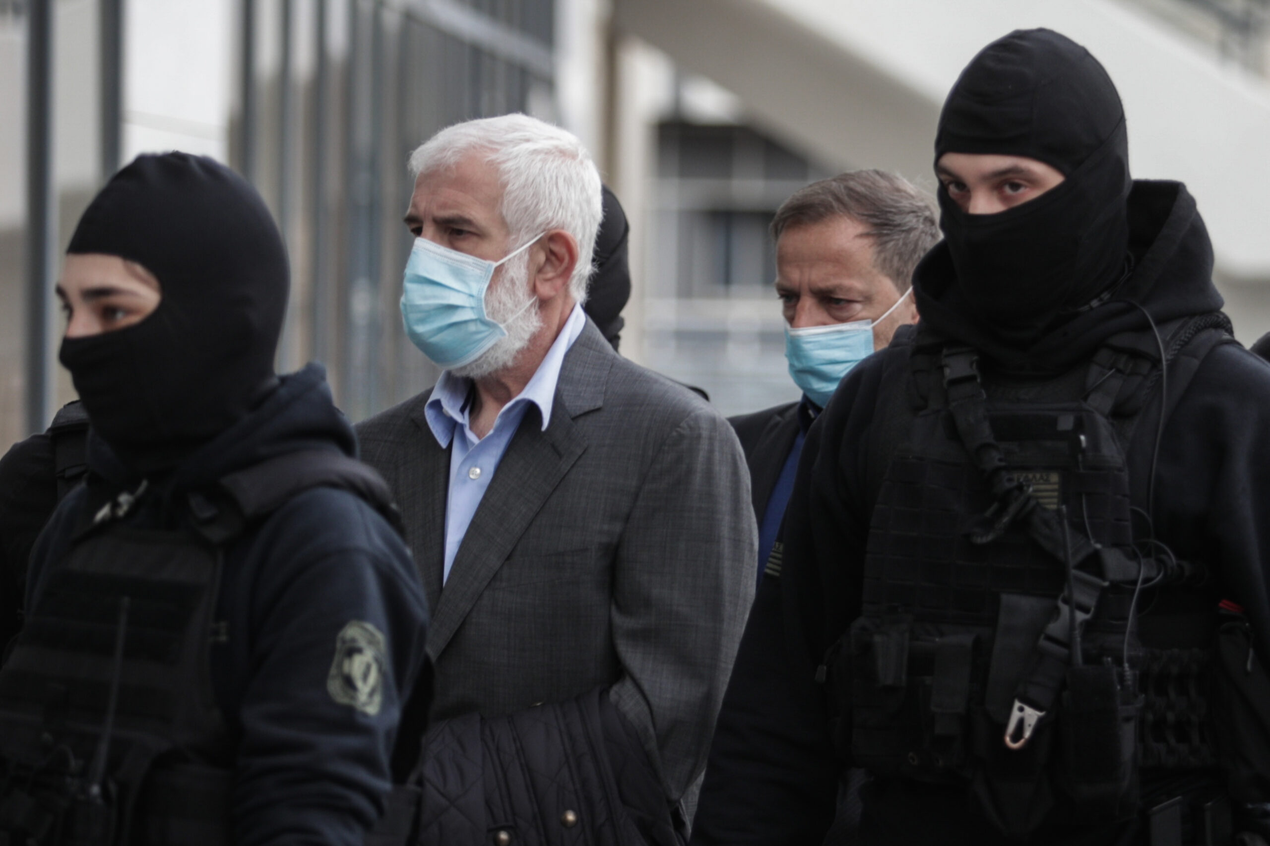 Κοινή προσαγωγή Φιλιππίδη – Λιγνάδη: Δείτε φωτογραφίες και βίντεο