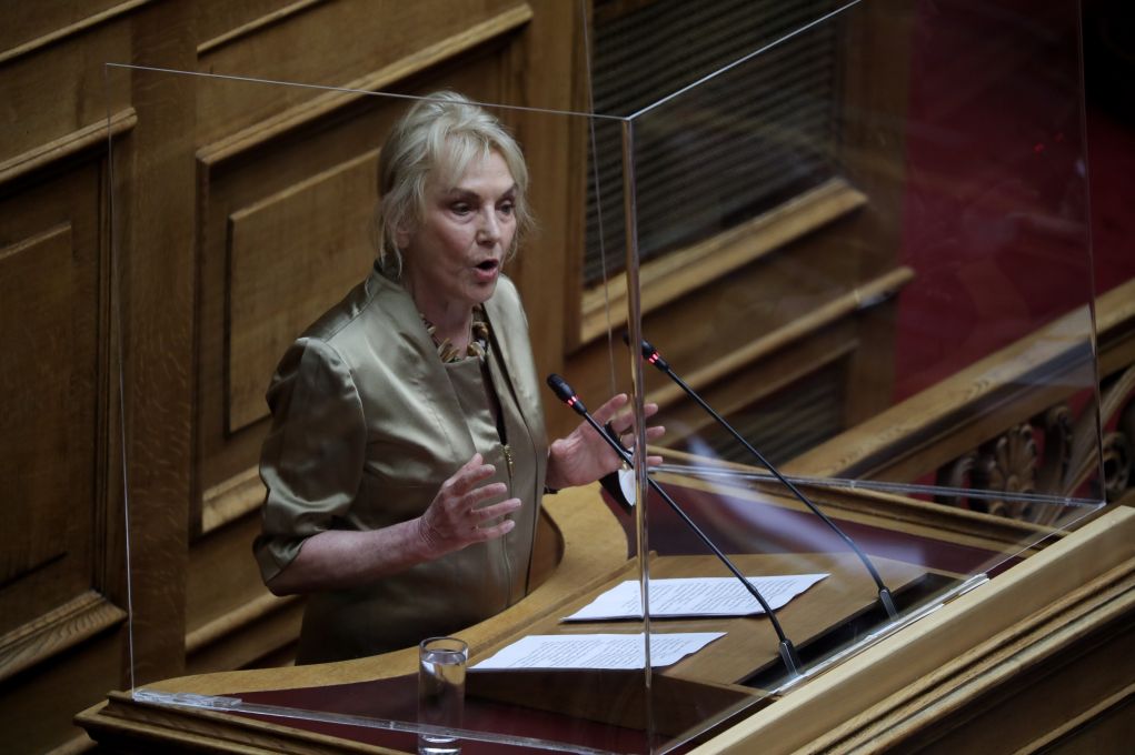 Φωτεινή Πιπιλή: «Έχω φάει το βρίσιμο της αρκούδας την περίοδο των αγανακτισμένων» (vid)