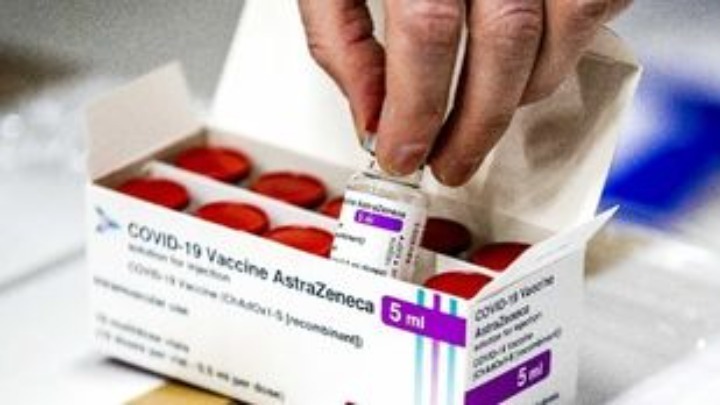 Εγκρίθηκε το εμβόλιο της AstraZeneca ως τρίτη ενισχυτική δόση από τον ΕΜΑ
