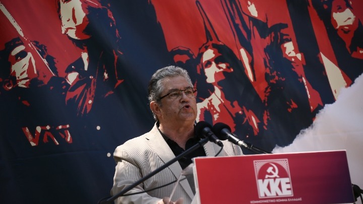 Στο Παρίσι ο Δ. Κουτσούμπας – Θα συμμετέχει στις κινητοποιήσεις κατά του ασφαλιστικού του Μακρόν