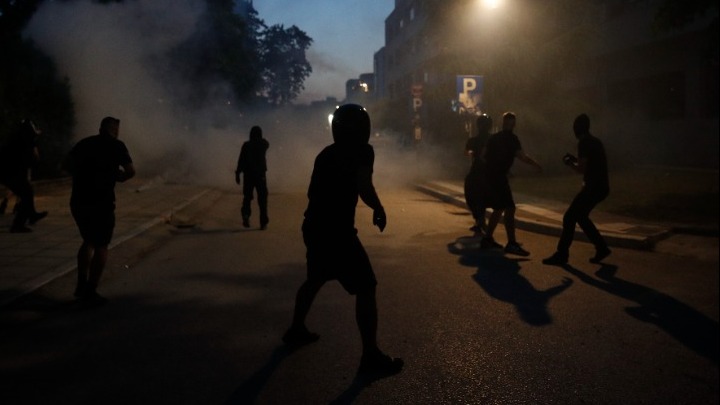 Πάτρα: Επεισόδια με φωτιές και οδοφράγματα