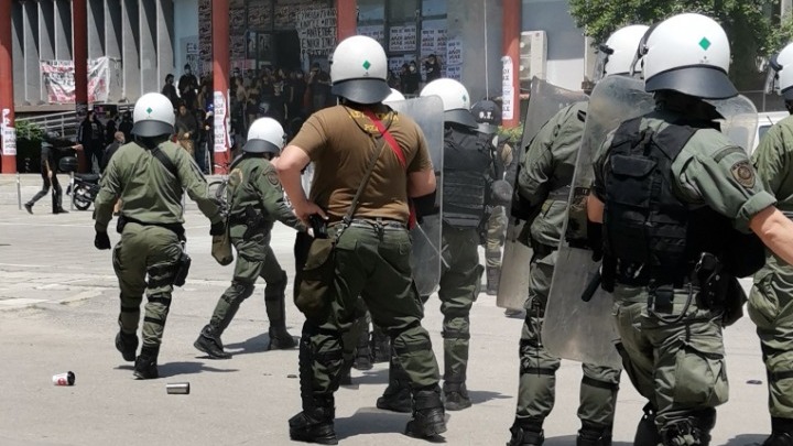 Επεισόδια στο ΑΠΘ: Σε σύλληψη μετατράπηκε η προσαγωγή