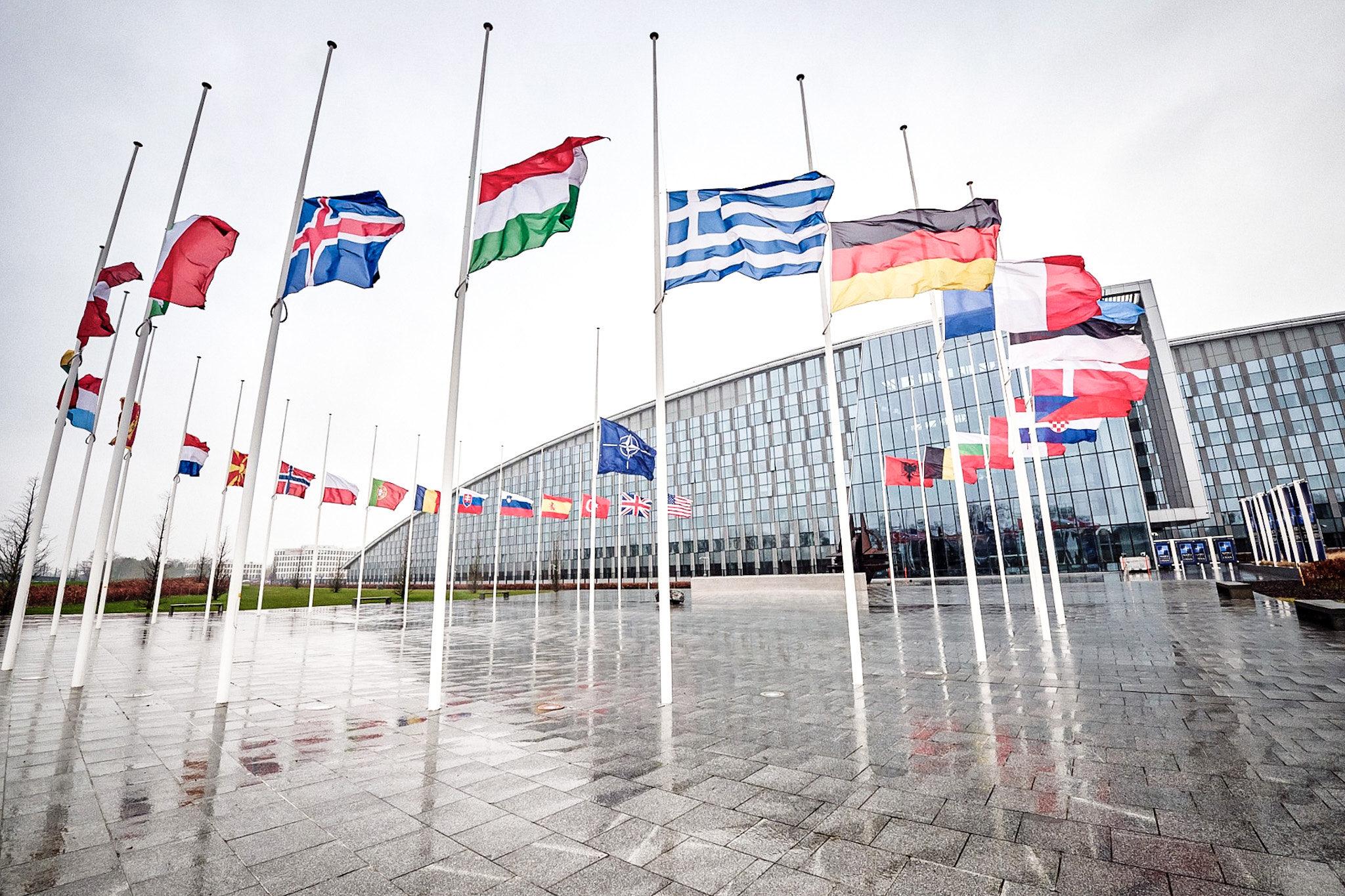 Γερμανία: Οι υπουργοί Εξωτερικών του NATO θα συζητήσουν σήμερα και αύριο στο Βερολίνο τη μακροπρόθεσμη στρατηγική τους για τη Ρωσία