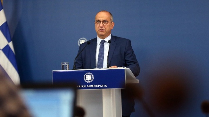 Οικονόμου: «Η Ελλάδα επέστρεψε δυναμικά μετά τη δεκαετή κρίση των μνημονίων σε κάθε επίπεδο»