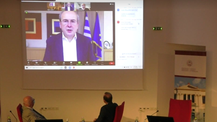 Χατζηδάκης: Η κυβέρνηση επιδιώκει ενεργή ανάμειξη πανεπιστημίων στην κατάρτιση
