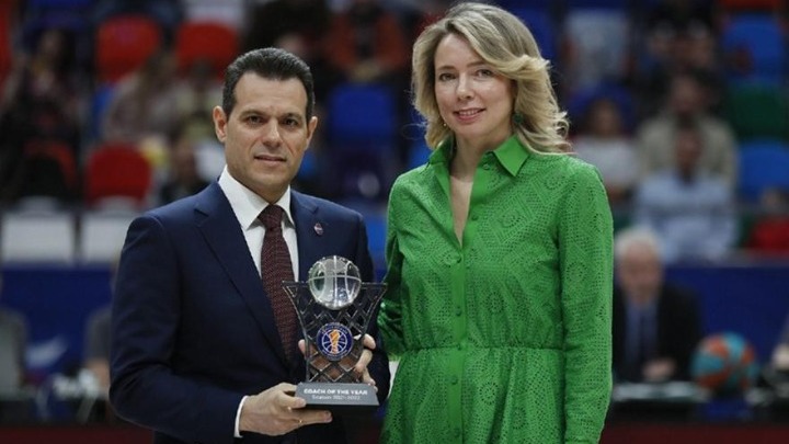 VTB League: Κορυφαίος προπονητής ο Δημήτρης Ιτούδης