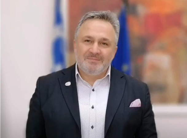 Εμμονή Μανδαλιανού για συστέγαση 19ου και 24ου Δημ. Σχολείων Ευόσμου: «Αναλαμβάνω το πολιτικό κόστος»