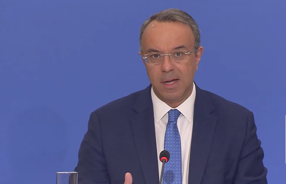 Δείτε live την εξειδίκευση των μέτρων για τις μειώσεις στους λογαριασμούς