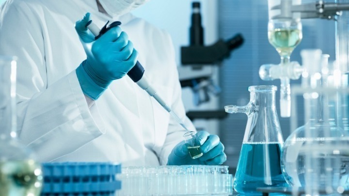 Τη Δευτέρα τα αποτελέσματα των εξετάσεων για το ύποπτο κρούσμα της ευλογιάς των πιθήκων