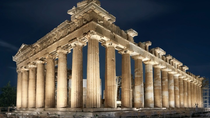 Απινιδωτής τοποθετείται στην Ακρόπολη για τα έκτακτα καρδιολογικά περιστατικά