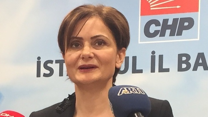 Τουρκία: Διαδήλωση της αντιπολίτευσης σε ένδειξη διαμαρτυρίας για την καταδίκη της Τζανάν Καφταντζίογλου