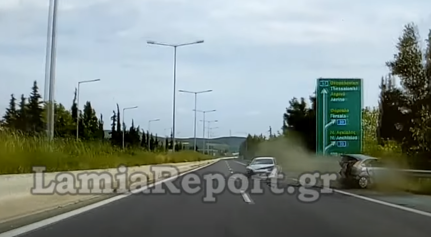 Καρέ καρέ το σοκαριστικό τροχαίο στη ΛΕΑ – Δείτε το βίντεο ντοκουμέντο