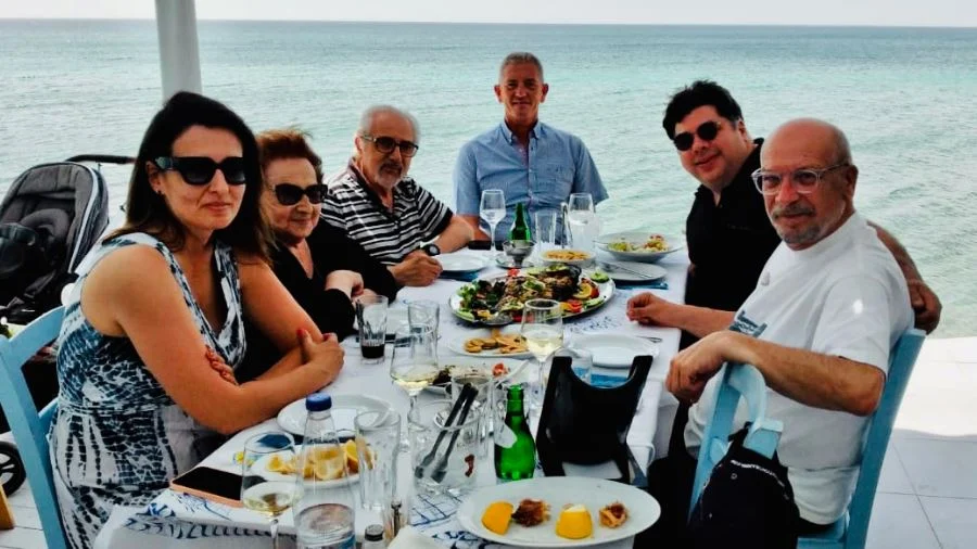 Τζορτζ Τσούνης πρέσβης των ΗΠΑ: «Σαν τη Χαλκιδική δεν έχει» (pics)