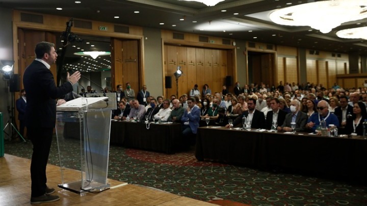 Ο Ανδρουλάκης πρότεινε τον Σπυρόπουλο για νέο γραμματέα του ΠΑΣΟΚ-ΚΙΝΑΛ – Στο Πολιτικό Συμβούλιο ο Λοβέρδος