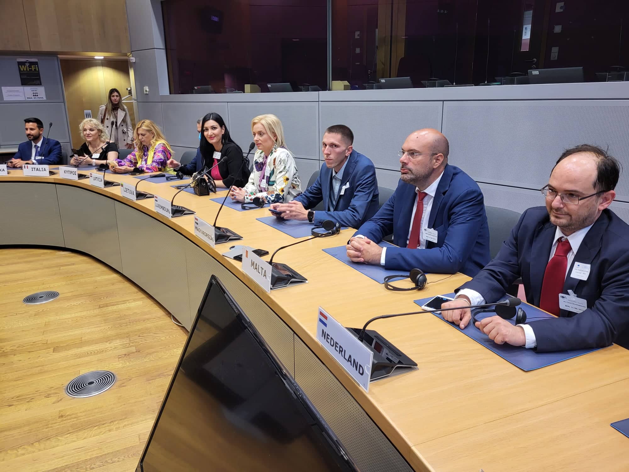 Βρυξέλλες: Δυναμικό παρών της Α. Σεμερτζίδου στο Young European Leaders
