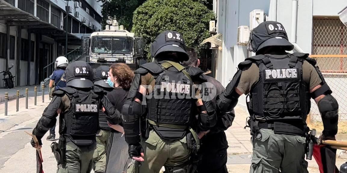 ΑΠΘ: Σε συλλήψεις μετατράπηκαν οι δυο προσαγωγές στα επεισόδια