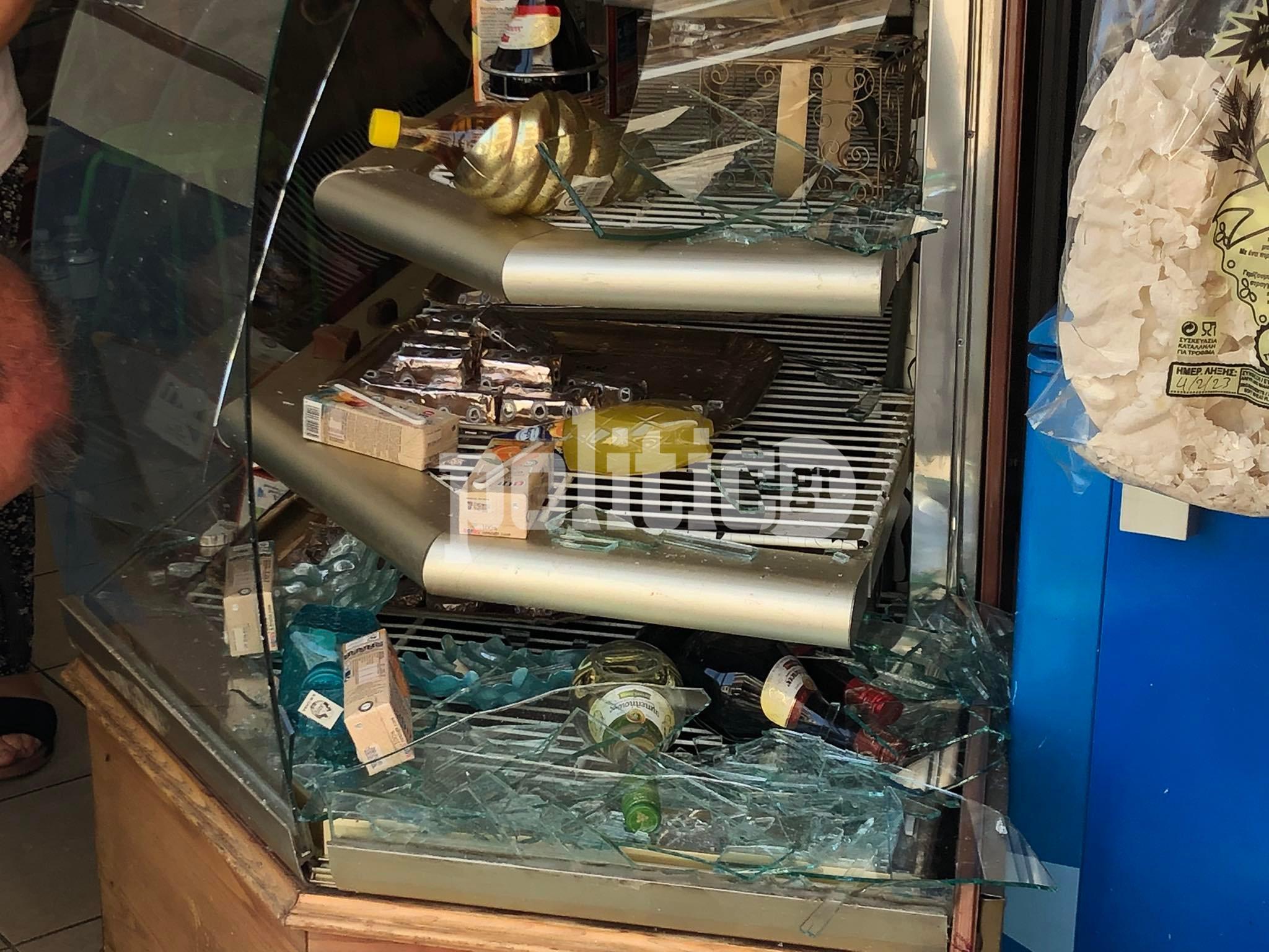 Θεσσαλονίκη: Αυτοκίνητο «καρφώθηκε» σε ζαχαροπλαστείο στις Συκιές – Τραυματίστηκαν δυο κοπέλες  (pics & vid)