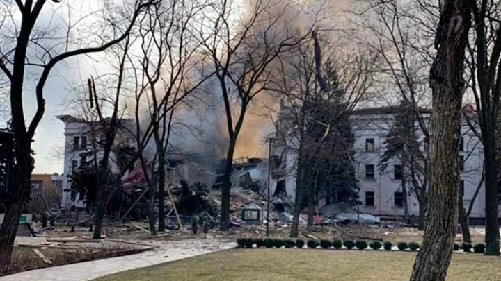 Αντιμέτωποι με έλλειψη πόσιμου νερού οι κάτοικοι της Μαριούπολης