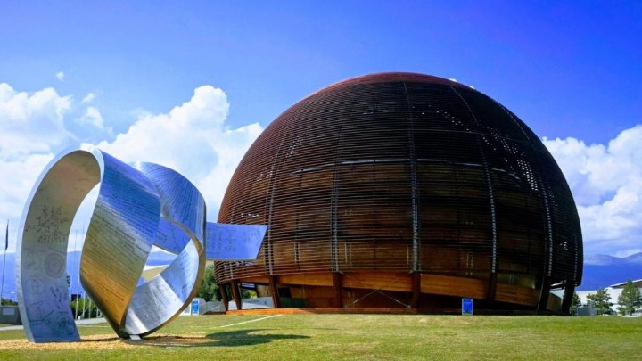 CERN: Διακόπτει τη συνεργασία με Ρωσία και Λευκορωσία λόγω του πολέμου στην Ουκρανία
