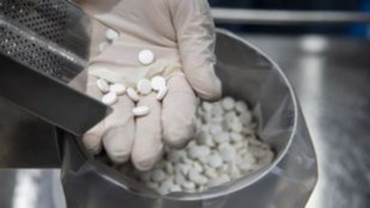 Επιπρόσθετα οφέλη από το αντιικό χάπι της Merck για τους ασθενείς Covid-19
