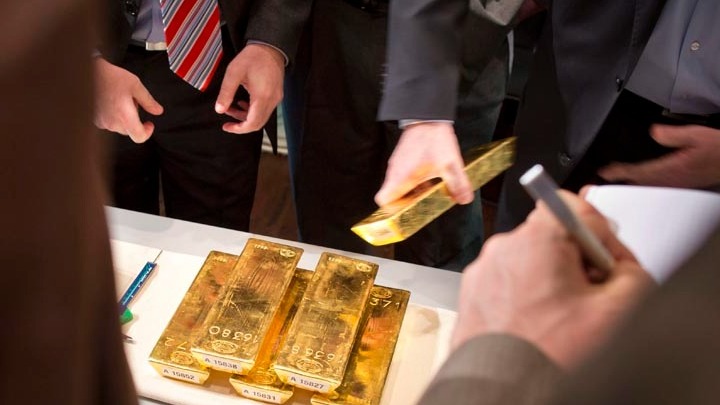 Αυτές είναι οι χώρες που θα απαγορεύσουν τις εισαγωγές ρωσικού χρυσού