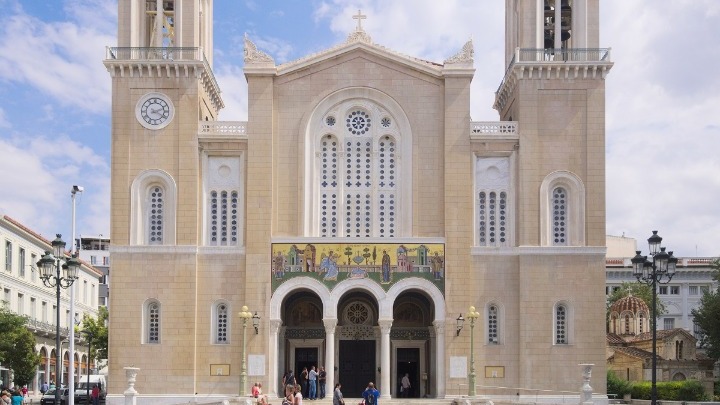 Η Κυριακή της Πεντηκοστής στον Ιερό Μητροπολιτικό Ναό Αθηνών