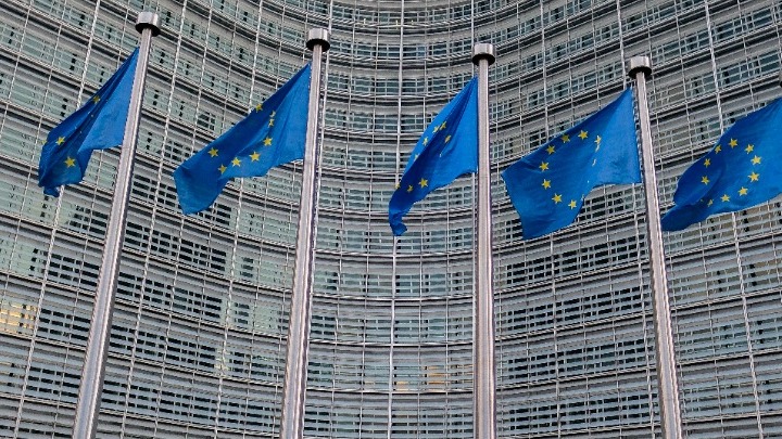 Κομισιόν: Κανένας κίνδυνος για την ενεργειακή ασφάλεια Ευρώπης από τις περικοπές ρωσικού φυσικού αερίου