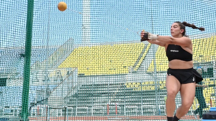 Πανελλήνιο Πρωτάθλημα 2022: Κυρίαρχη στη σφύρα η Σκαρβέλη