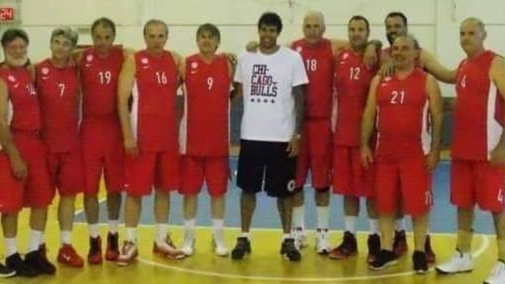 Παλαίμαχοι Ολυμπιακού για Πρίντεζη: «Σ’ ευχαριστούμε και σε… υποδεχόμαστε»